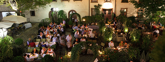 Regensburg: Restaurant - Hotel Bischofshof am Dom